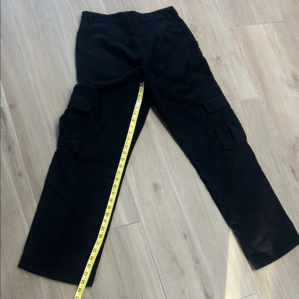 Gisele Cargo Pants By Superdown - Picture 9 of 11